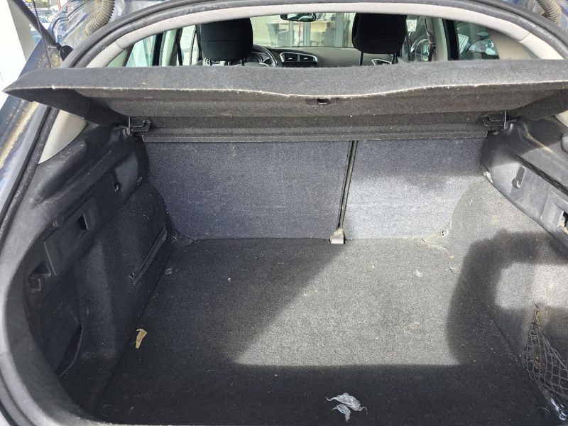 CITROEN C4 1.6 HDI 90 FAP ATTRACTION ANNEE 2013 241000KM