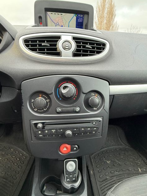 RENAULT CLIO 3 TomTom 1.5DCI 70 Chx