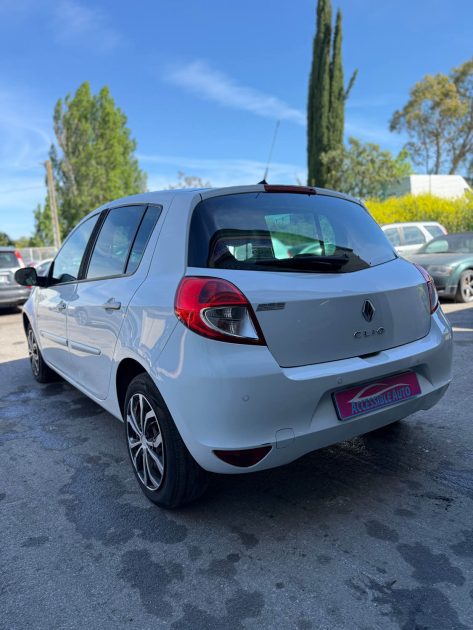RENAULT CLIO 3 TomTom 1.5DCI 70 Chx