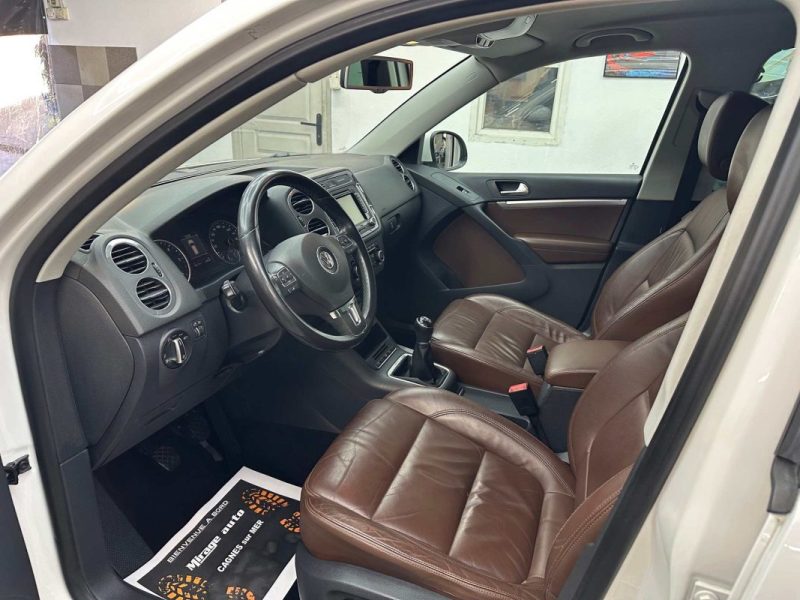 VOLKSWAGEN TIGUAN  2.0 TDI CARAT 4 MOTION 