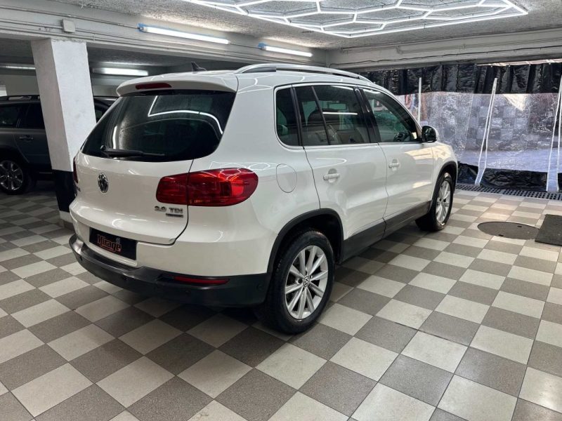 VOLKSWAGEN TIGUAN  2.0 TDI CARAT 4 MOTION 