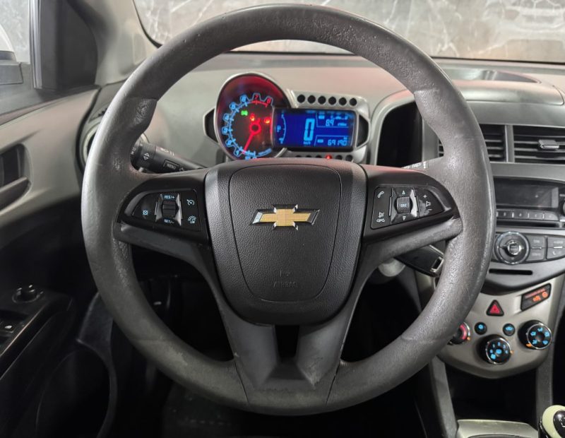 CHEVROLET AVEO 1.2 16V 86CH LT 5P 2013