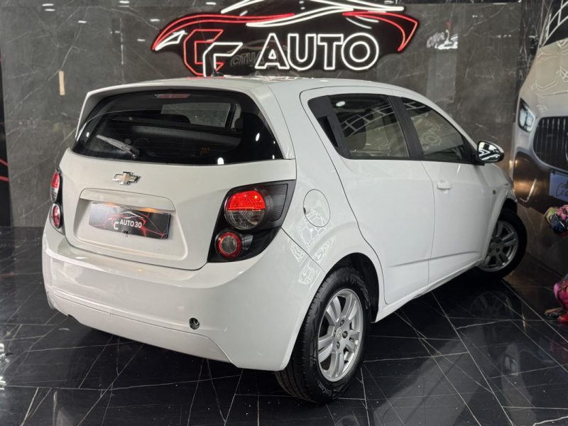 CHEVROLET AVEO 1.2 16V 86CH LT 5P 2013