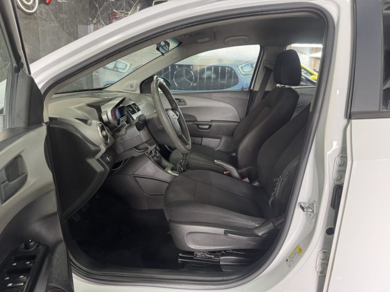 CHEVROLET AVEO 1.2 16V 86CH LT 5P 2013