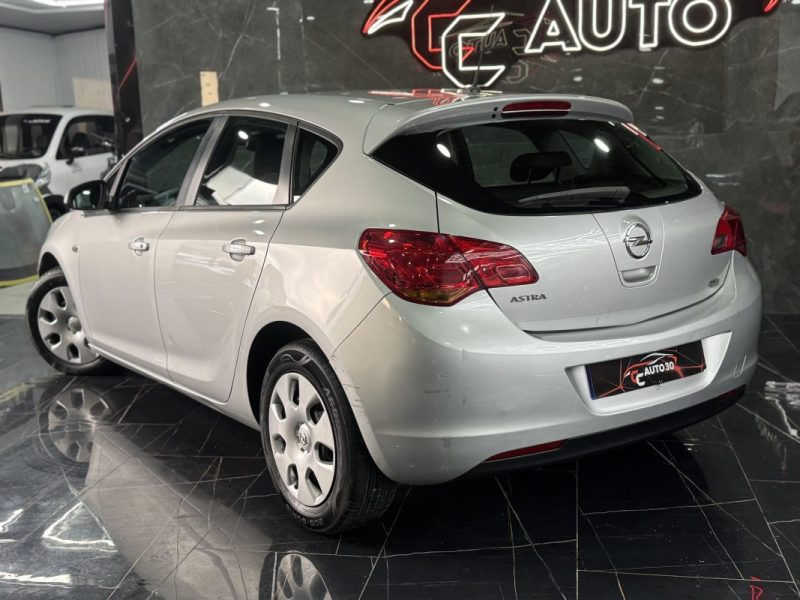 OPEL ASTRA J 1.4 ECOFLEX 2010
