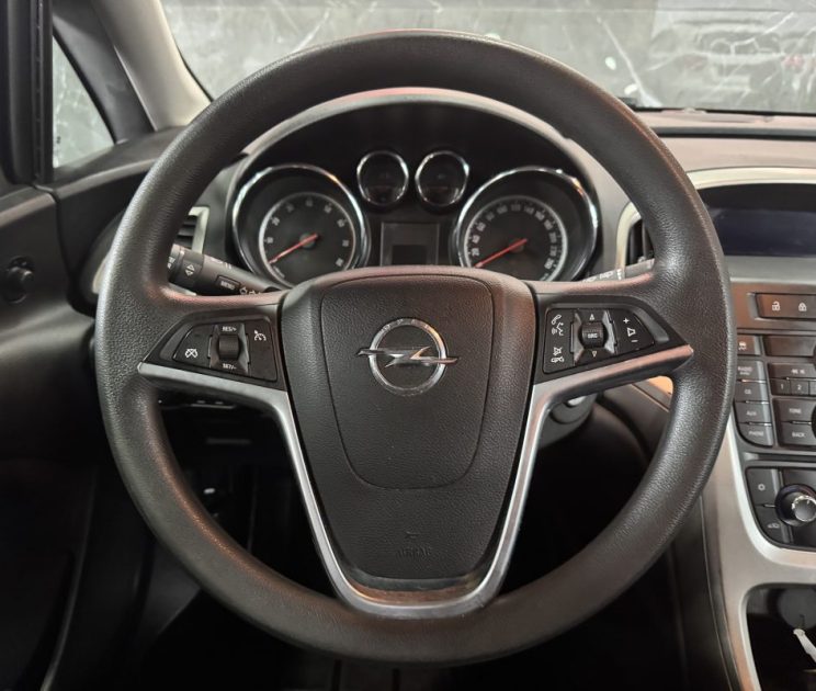 OPEL ASTRA J 1.4 ECOFLEX 2010