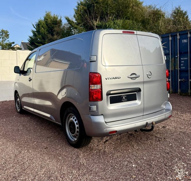 OPEL VIVARO 3M 2.0 BLUEHDI 180ch EAT 8 S&S PACK PREMIUM CONNECT / ATTELAGE / CAMÉRA DE RECUL