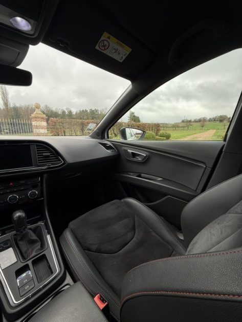 SEAT LEON FR 2.0 TDI 150ch DSG-7 / VIRTUAL COCKPIT / FULL LED / CAMÉRA DE RECUL 