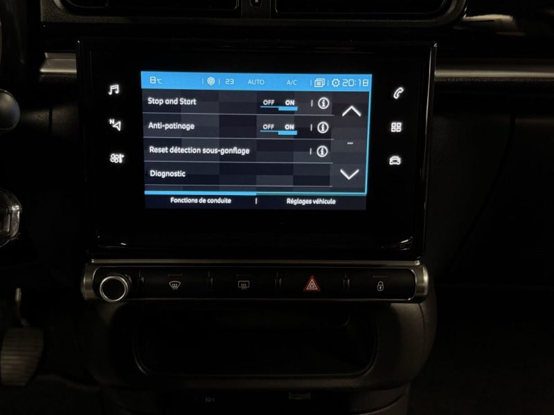 CITROEN C3 III PHASE 2 FEEL 1.2 83 Cv ECRAN GPS APPLE CARPLAY & ANDROID - GARANTIE 1 AN