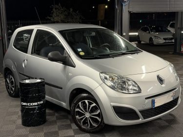 RENAULT TWINGO II SOCIETE 1.5 DCI 65 Cv 2 PLACES / FRAIS A PREVOIR LIRE L ANNONCE - VENTE EN L ETAT