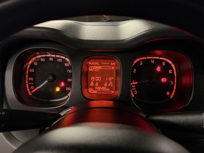 FIAT PANDA 3 III YOUNG 1.2 69 Cv 5 PORTES CLIMATISATION CRIT AIR 1 - GARANTIE 1 AN