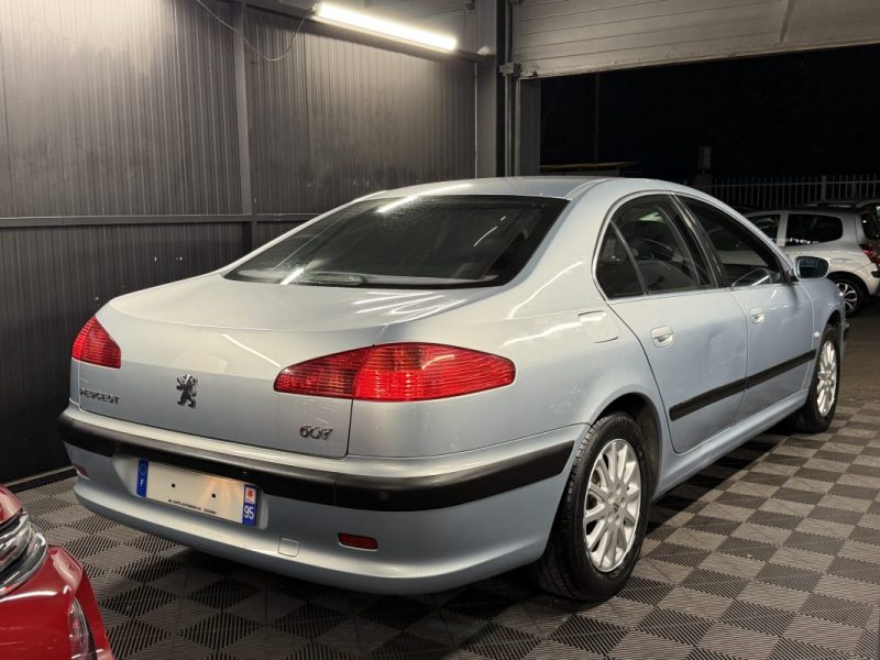 PEUGEOT 607 BERLINE 2.2 160 Cv - VENTE EN ETAT / FRAIS A PREVOIR LIRE L ANNONCE