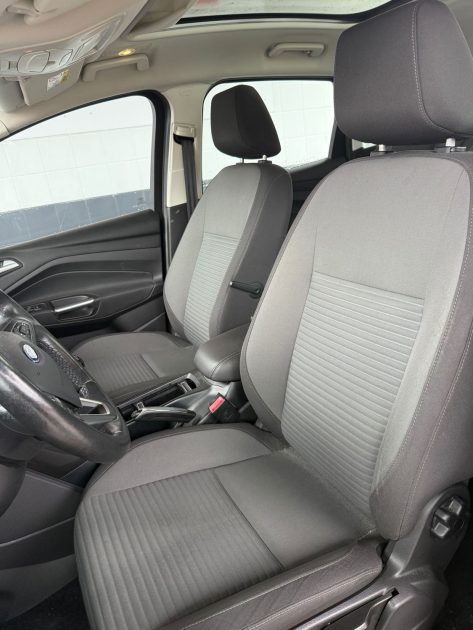 Ford C-MAX 1.0 Ecoboost 125ch Trend - UNIQUEMENT POUR PROFESSIONEL OU A L'EXPORT