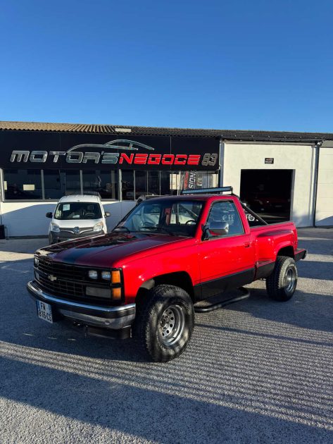 CHEVROLET SILVERADO 2500 V8 5.7 PEINTURE NEUVE