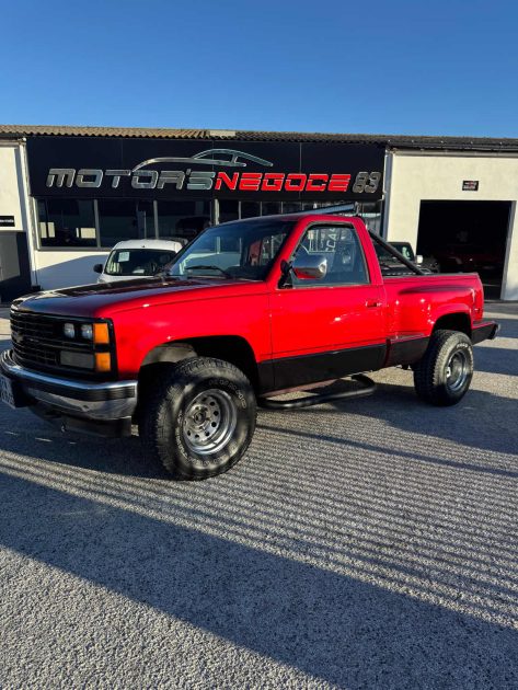 CHEVROLET SILVERADO 2500 V8 5.7 PEINTURE NEUVE