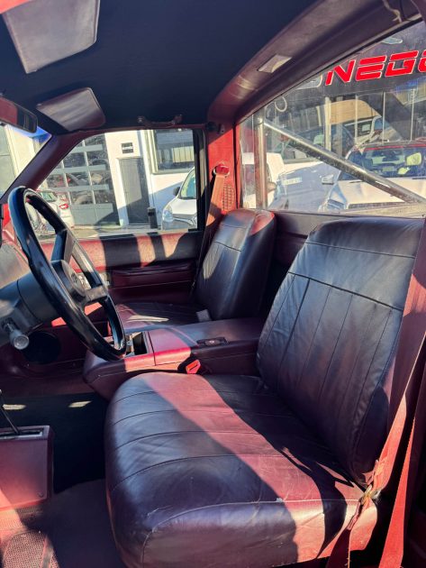 CHEVROLET SILVERADO 2500 V8 5.7 PEINTURE NEUVE