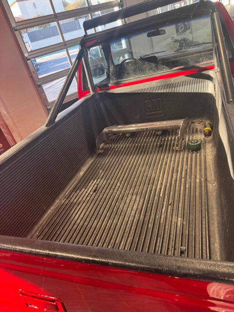CHEVROLET SILVERADO 2500 V8 5.7 PEINTURE NEUVE
