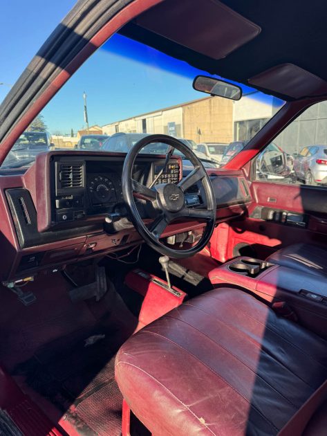 CHEVROLET SILVERADO 2500 V8 5.7 PEINTURE NEUVE