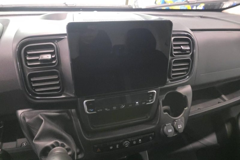 PEUGEOT BOXER FOURGON TOLE 3.3 T L2H2 140 S S BVM6 2025