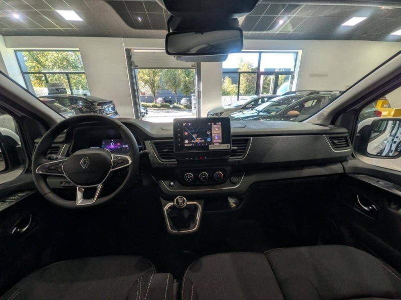 RENAULT TRAFIC BLUE DCI 150 9 PLACES GRAND TECHNO 2025