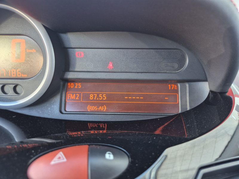RENAULT TWINGO II 1.2 LEV 16V 75CH INTENS ECO² 2014