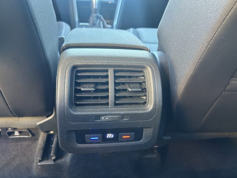 VOLKSWAGEN TOURAN 2.0 150Ch Confortline 7 Places / Garantie 12 mois