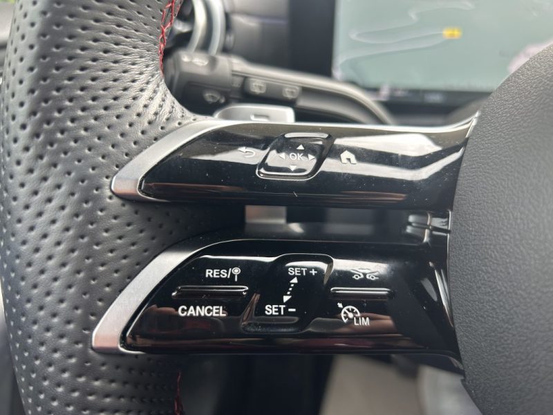 MERCEDES Classe A 200d 150 Ch Amg Line 8G-Dct / Garantie Constructeur