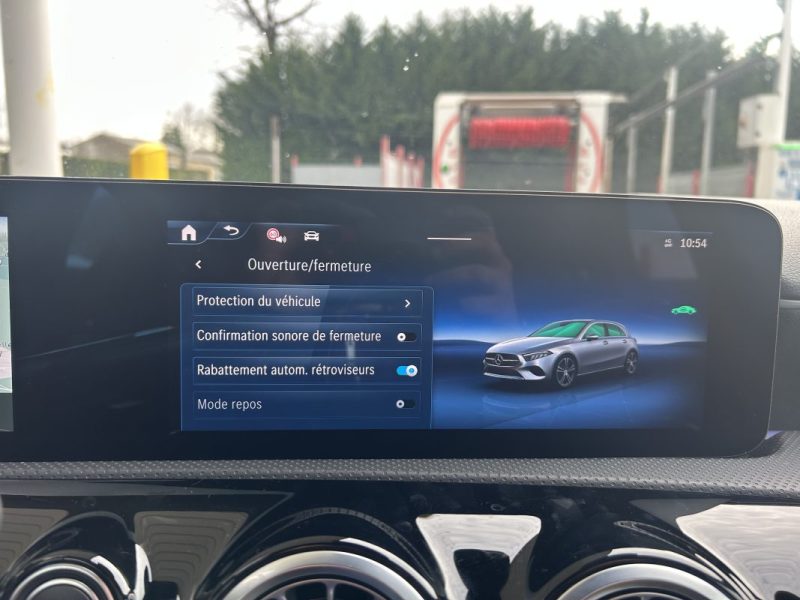 MERCEDES Classe A 200d 150 Ch Amg Line 8G-Dct / Garantie Constructeur