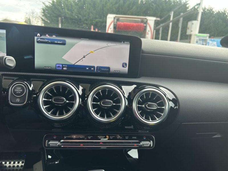 MERCEDES Classe A 200d 150 Ch Amg Line 8G-Dct / Garantie Constructeur