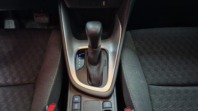 TOYOTA YARIS 4 HYBRIDE 116cv DYNAMIC BUSINESS/1 ERE MAIN/TVA RECUPERABLE