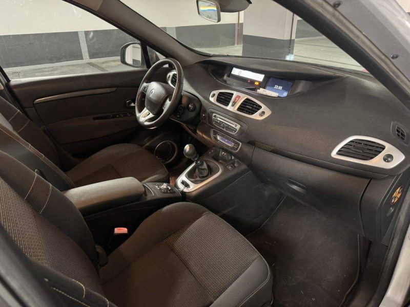 RENAULT SCENICIII  2010 1.5 dci 105 cv 