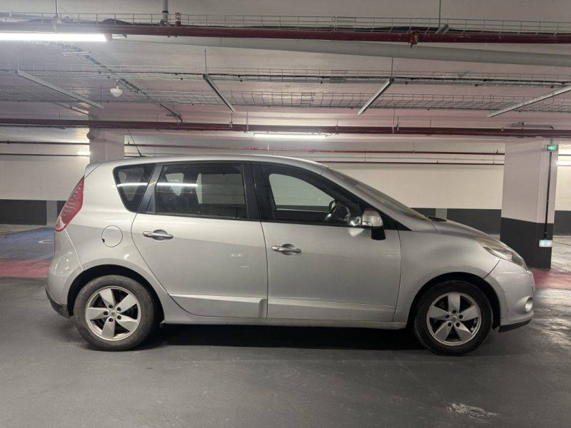 RENAULT SCENIC DYNAMIQUE 1.5 DCI 105