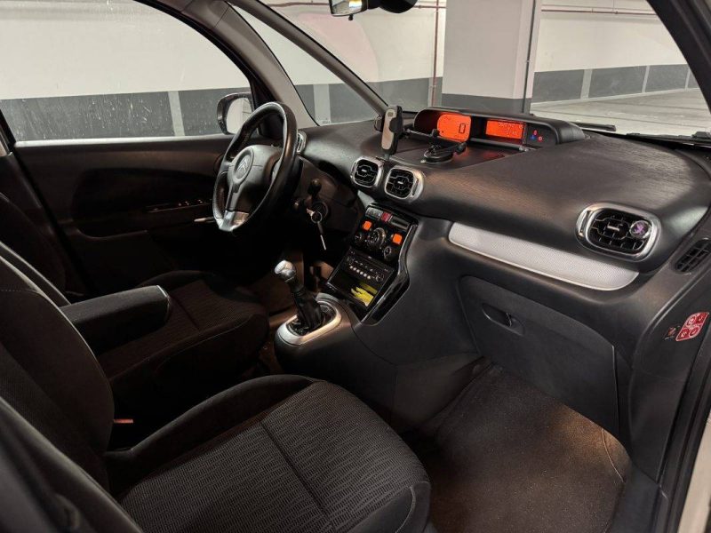 CITROEN C3 PICASSO EXCLUSIVE 1.6 HDI 110
