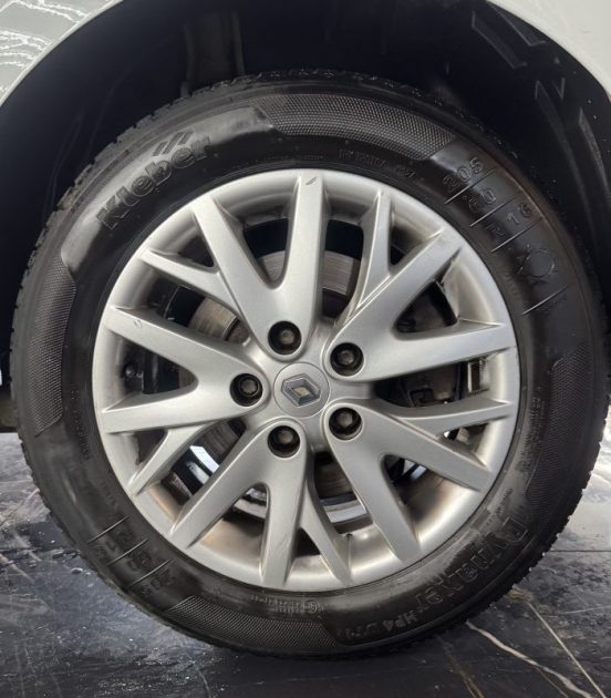 RENAULT LAGUNAIII 1.5 DCI 110CH BOSE EDITION ECO² 2014