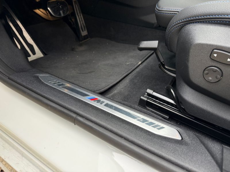 BMW SÉRIE 1 120I 178CH MSPORT  2024