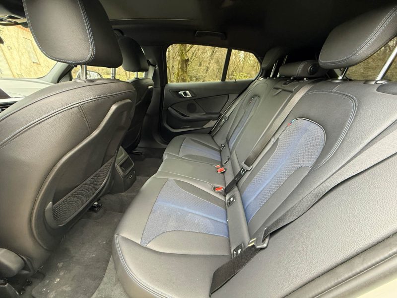 BMW SÉRIE 1 120I 178CH MSPORT  2024