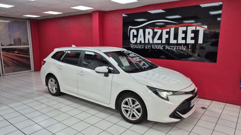 TOYOTA COROLLA TOURING SPORTS 122cv DYNAMIC BUSINESS/1 ERE MAIN/TVA RECUPERABLE