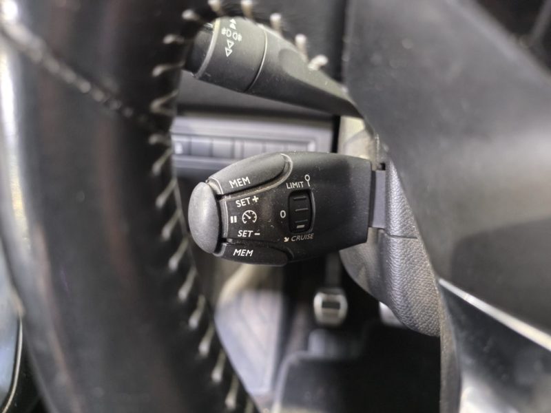 PEUGEOT 308 1.6thp 156cv FELINE / SUIVI COMPLET / DISTRI OK