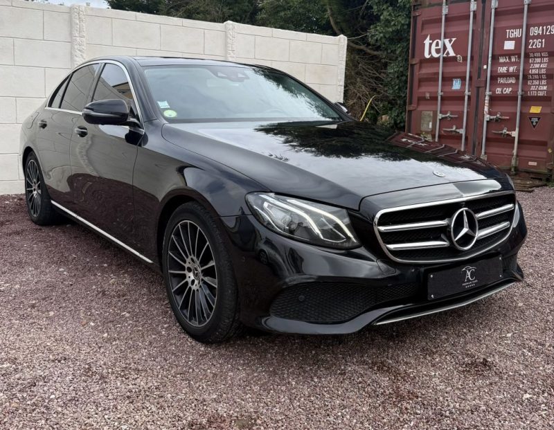 MERCEDES CLASSE E220D SPORTLINE BVA 9G-TRONIC 194ch / TOIT OUVRANT PANORAMIQUE / CAMÉRA DE RECUL