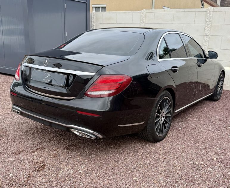 MERCEDES CLASSE E220D SPORTLINE BVA 9G-TRONIC 194ch / TOIT OUVRANT PANORAMIQUE / CAMÉRA DE RECUL