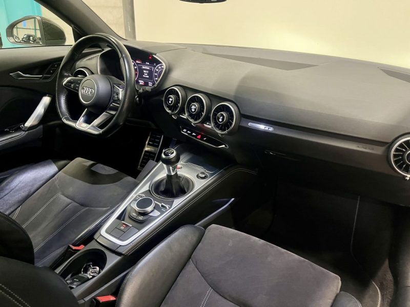 AUDI TT Coupé MK3 2.0 TFSI 230ch S-Line Boite manuelle