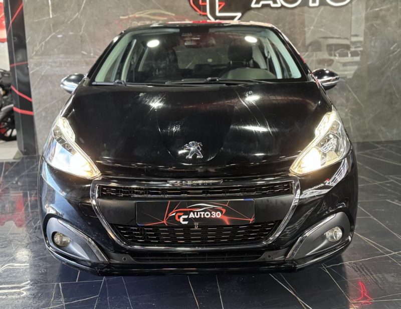 PEUGEOT 208 1.2 PURETECH 110CH E6.C GT LINE S&S EAT6 5P 2018
