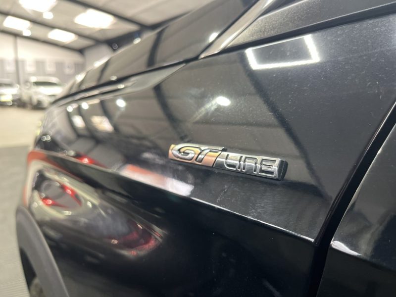 Peugeot 3008 1.6 BlueHDI 120ch GT-Line S&S | Cuir complet | Sièges massant | Sièges chauffants