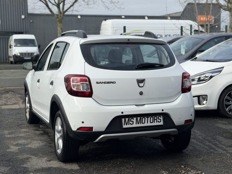DACIA SANDERO 1.5 DCI 90 cv - GARANTIE 12 mois - STEPWAY Prestige