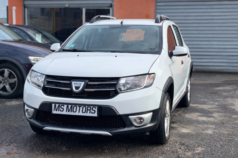 DACIA SANDERO 1.5 DCI 90 cv - GARANTIE 12 mois - STEPWAY Prestige