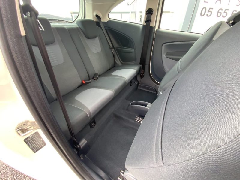 FORD KA 1.3 TDCI 75CH TITANIUM 2012