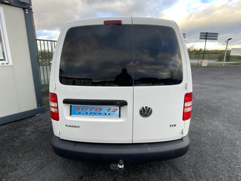 VOLKSWAGEN CADDY VAN 1.6 TDI 102 BUSINESS LINE 2014 * CROCHET D’ATTELAGE 