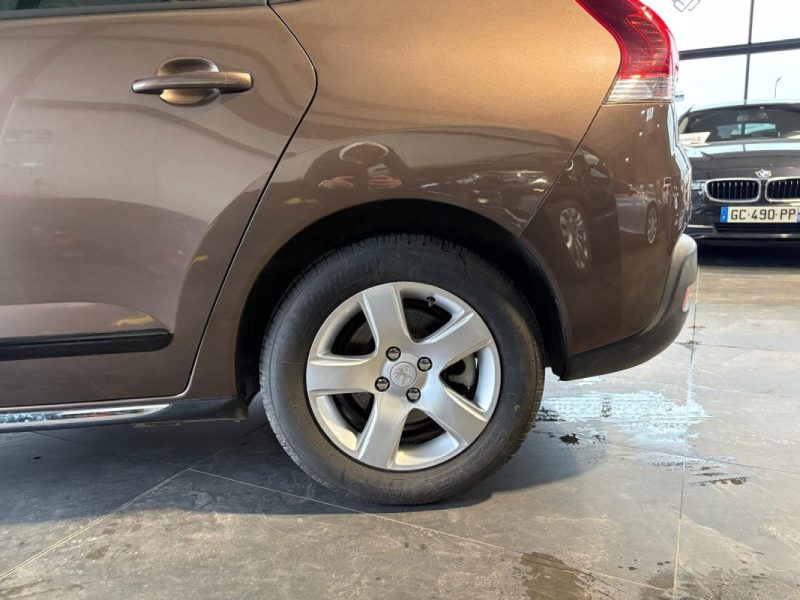 🔹 Peugeot 3008 2.0 HDi Hybrid4 🔹 Hybride Diesel – 4 roues motrices 🔹 Boîte automatique - Garantie