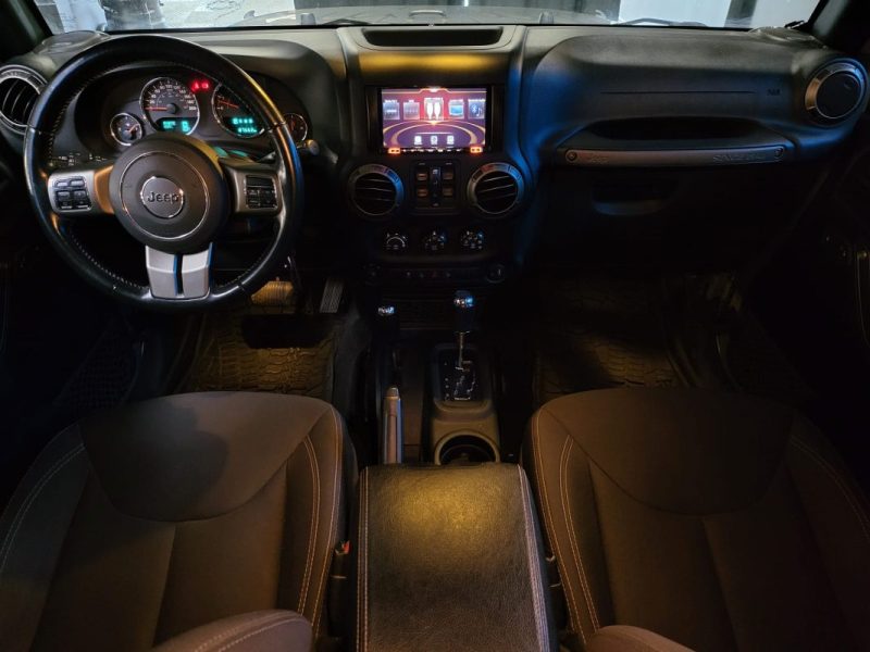 JEEP WRANGLER III 3.6 V6 284cv UNLIMITED GOLDEN EAGLE Décapotable AWD 4X4 BVA