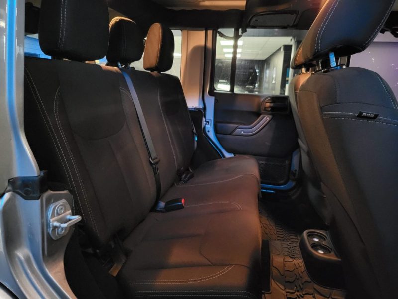 JEEP WRANGLER III 3.6 V6 284cv UNLIMITED GOLDEN EAGLE Décapotable AWD 4X4 BVA